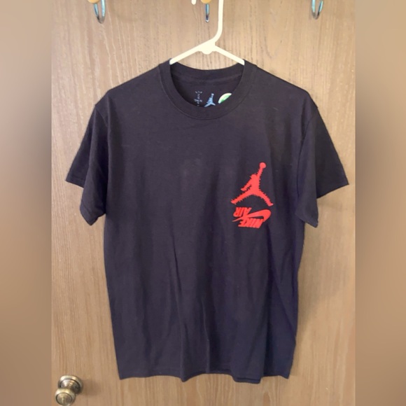 Brand new Travis Scott x Jordan tee shirt - Picture 1 of 3